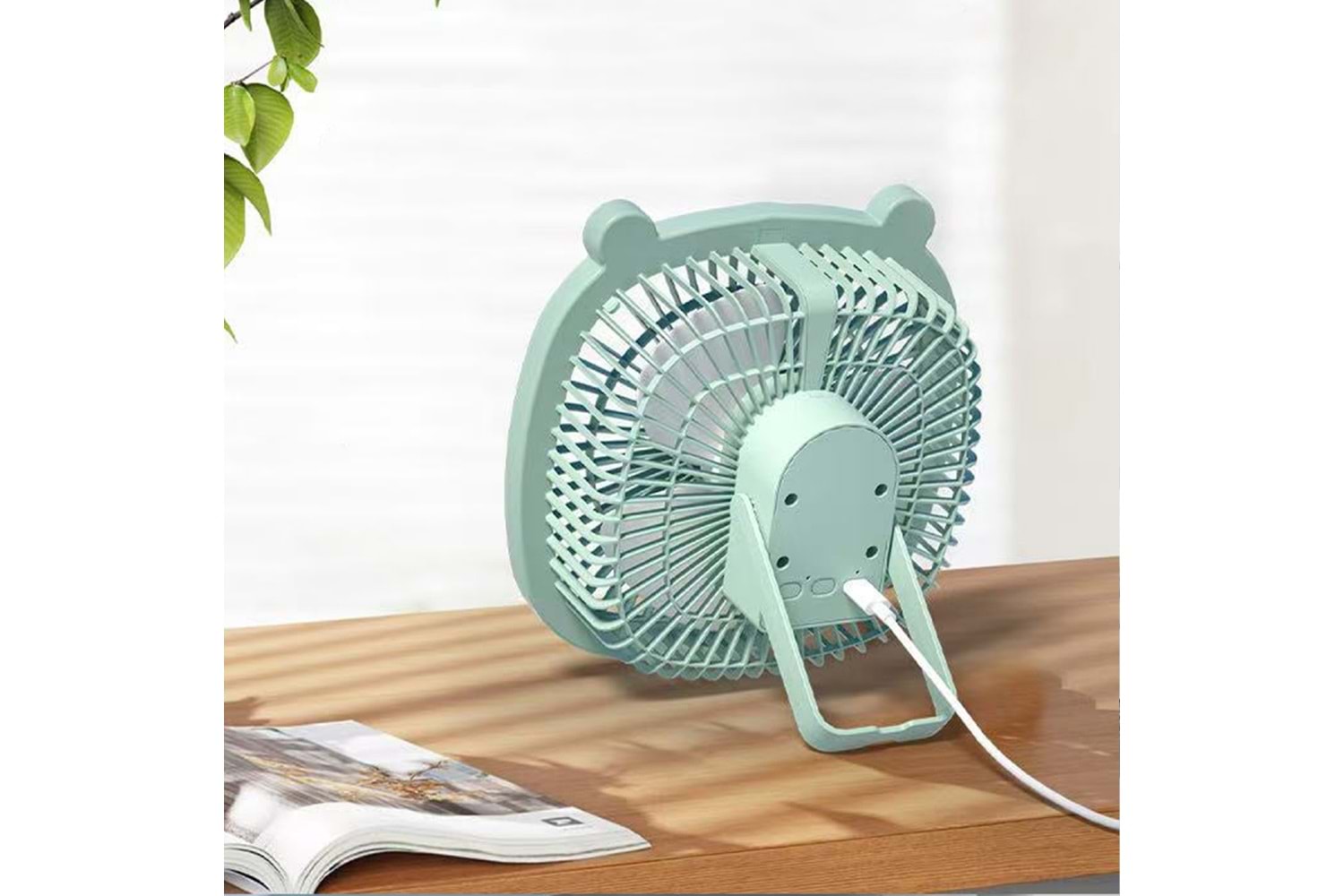 HEPU HP-F03 USB Şarjlı Sessiz Masaüstü Mini Fan – 180° Ayarlanabilir Ayıcık Figürlü Tasarım, 3 Kademeli